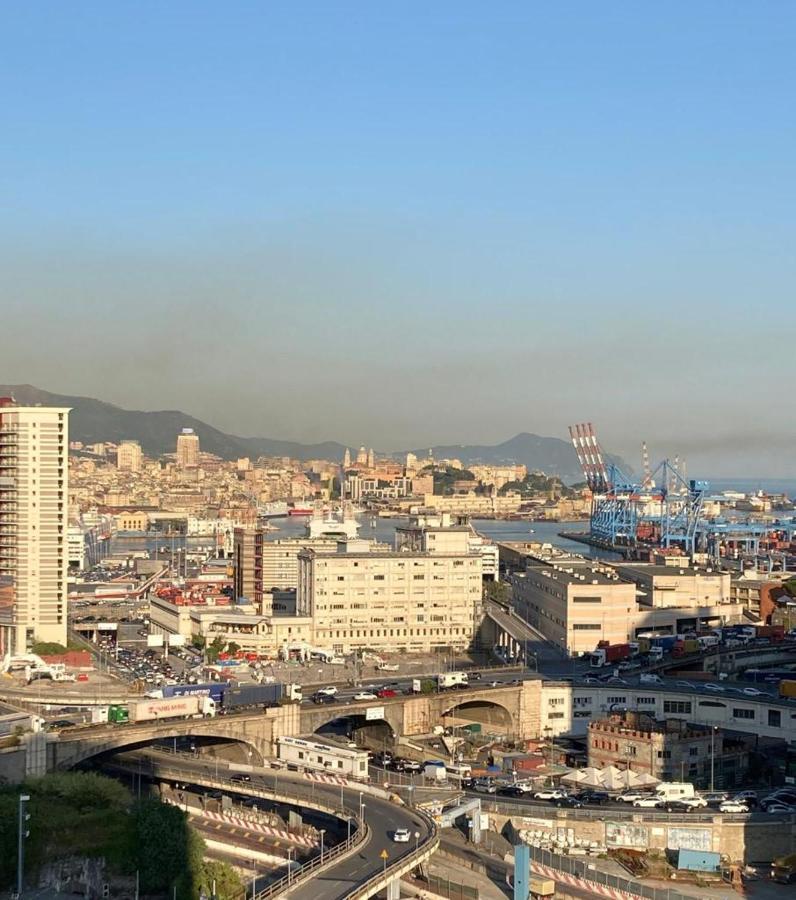 Ferienwohnung La Finestra Sul Porto Genua Exterior foto
